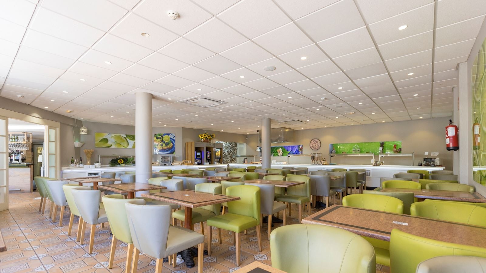 restaurants-restaurant