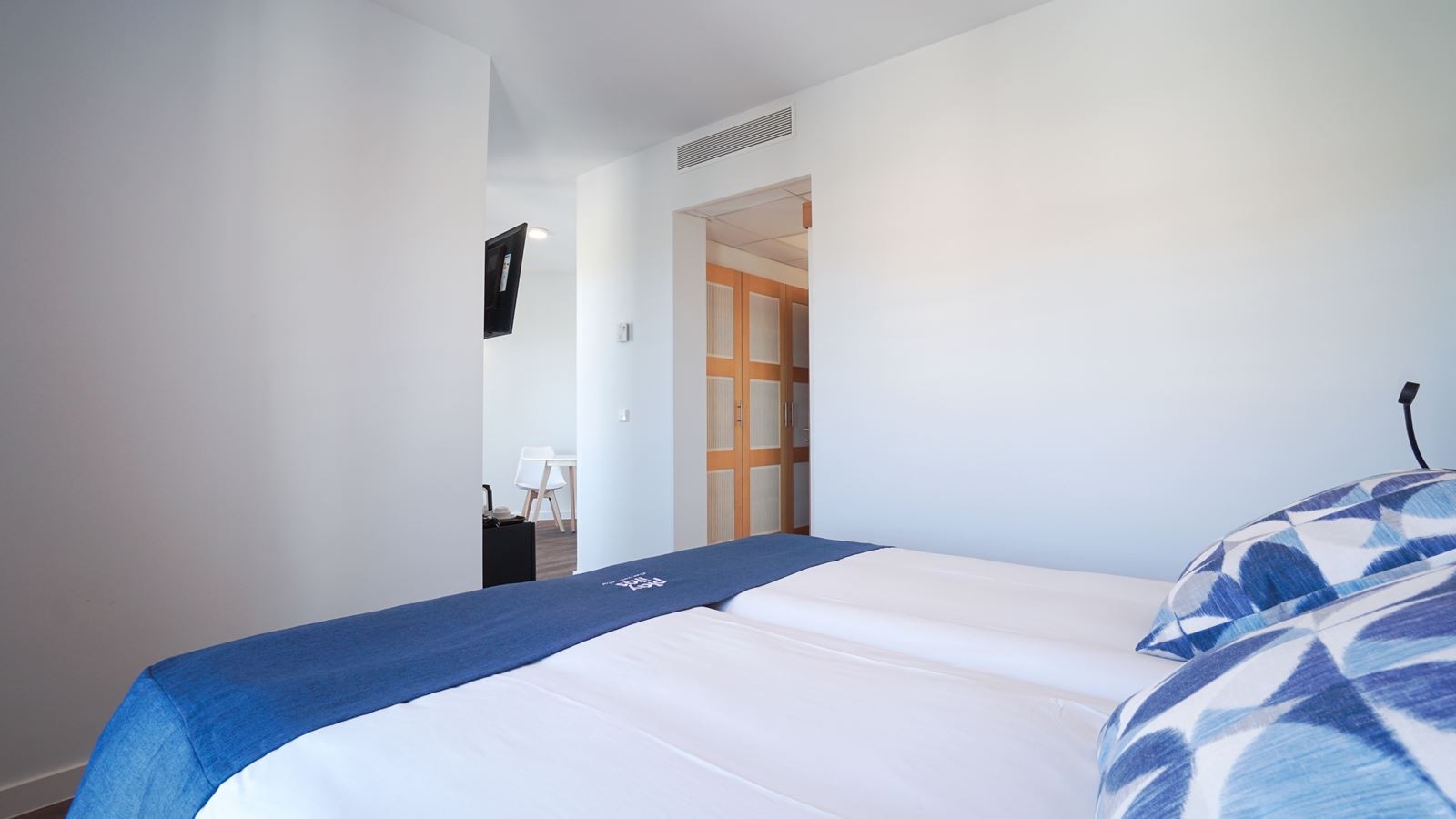 rooms-junior-suite-sea-view