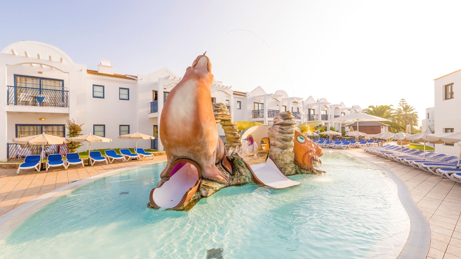 pools-outdoor-childrens-pool