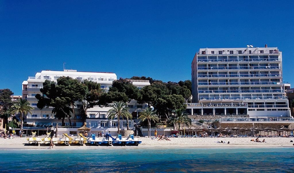 general-main-building