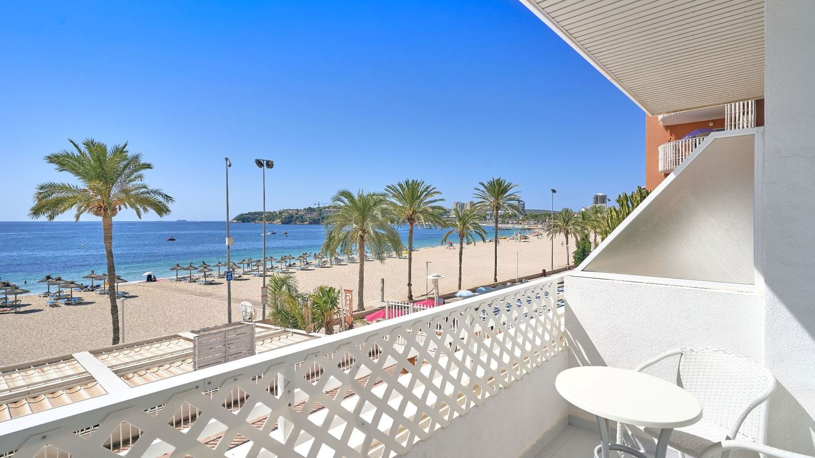 rooms-standard-sea-view