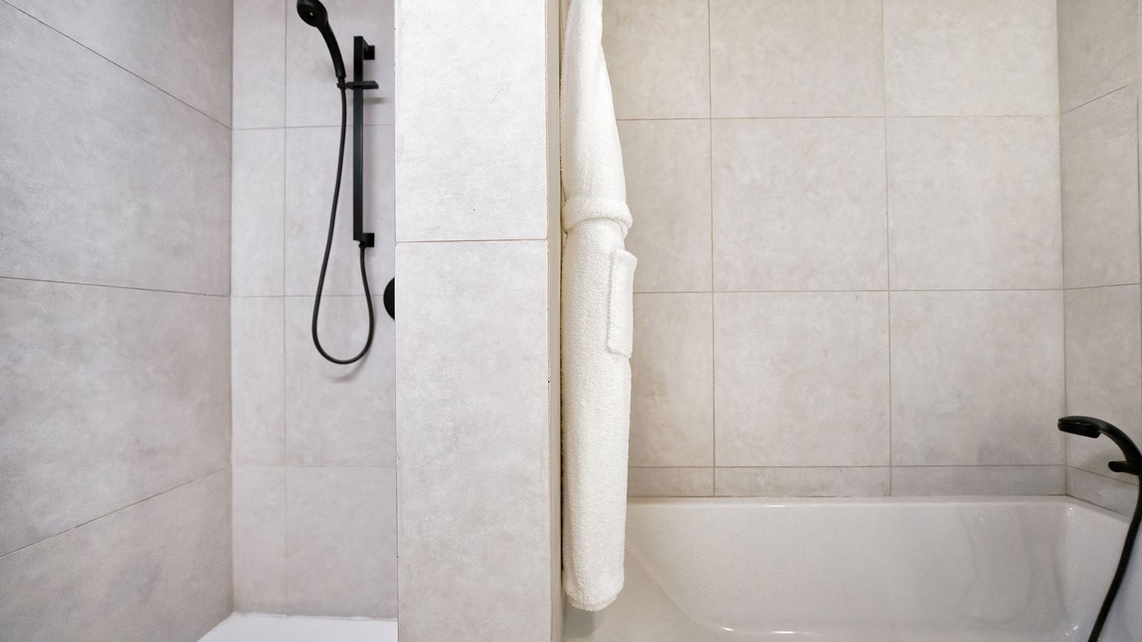 rooms-family-suite-sea-view-balcony-or-terrace