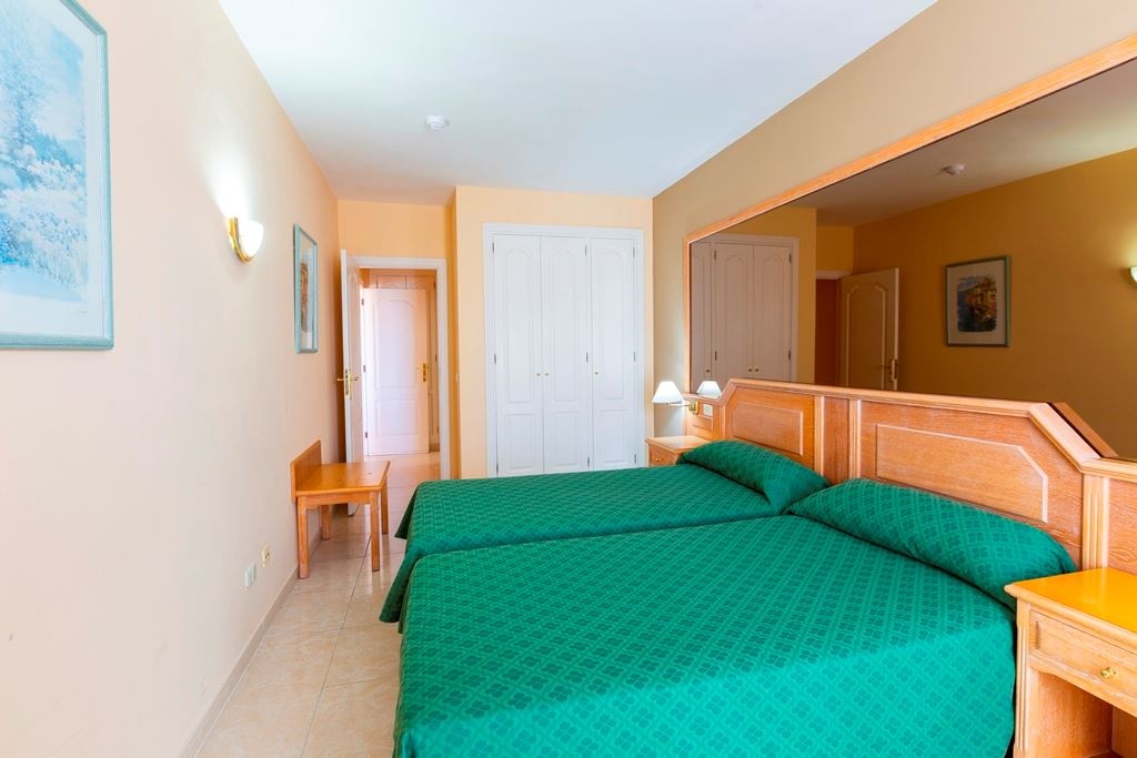 rooms-apartment-standard-balcony-or-terrace