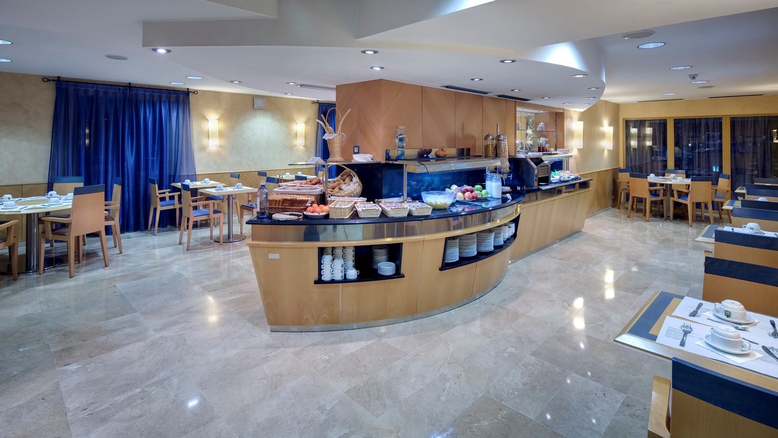 restaurants-restaurants