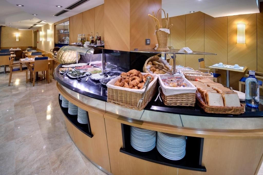 restaurants-restaurants