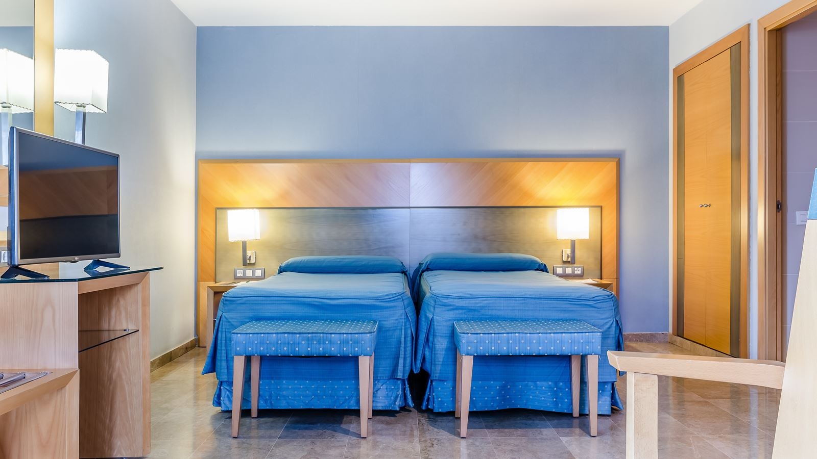 rooms-double-or-twin-standard