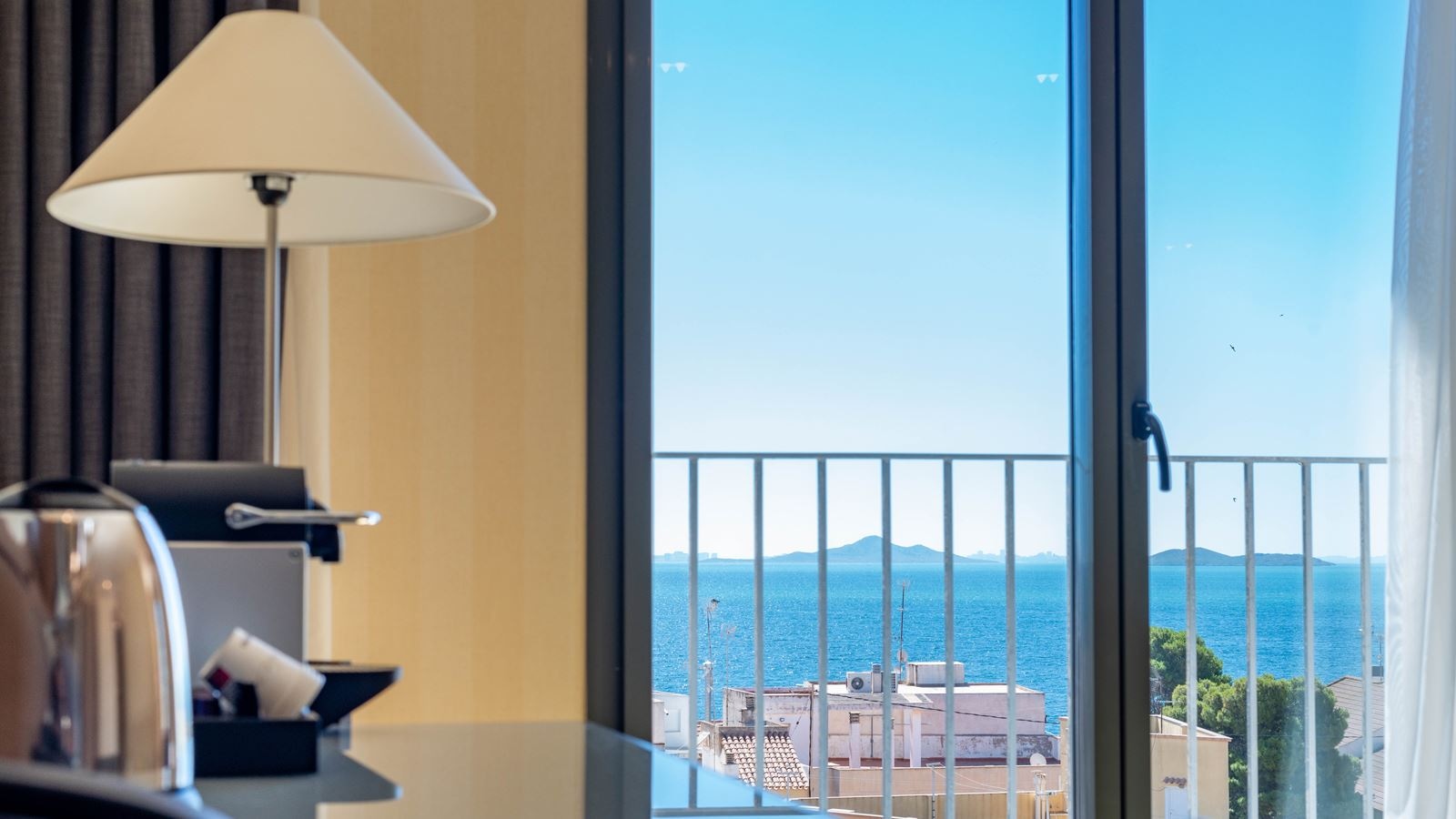 rooms-executive-room