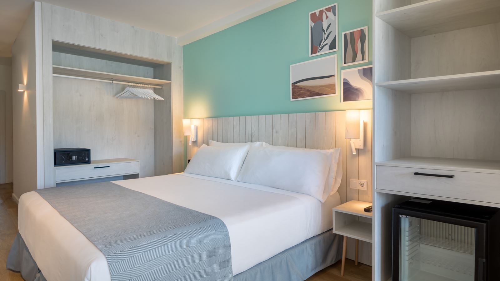 rooms-family-sea-view