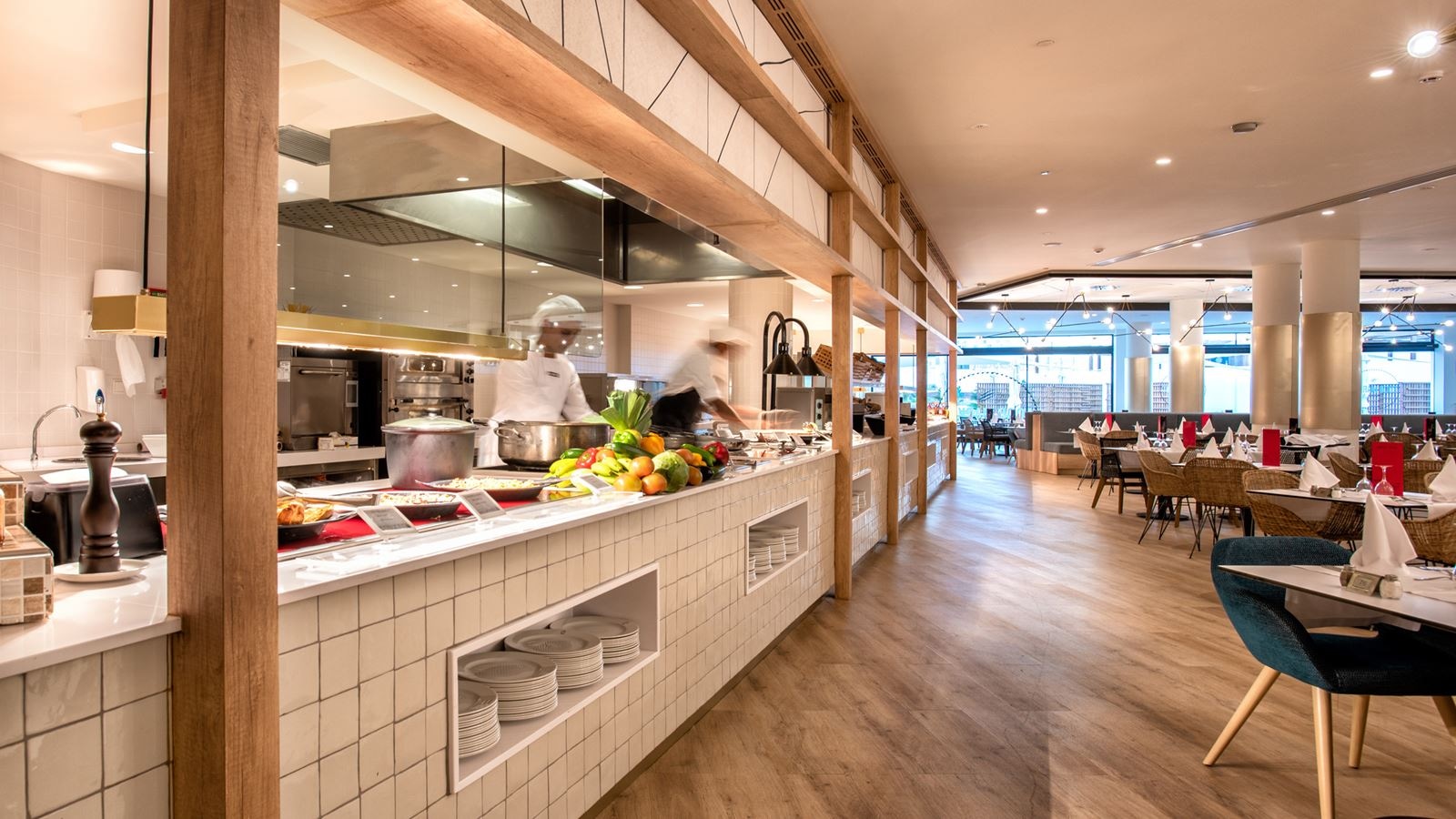 restaurants-food-market