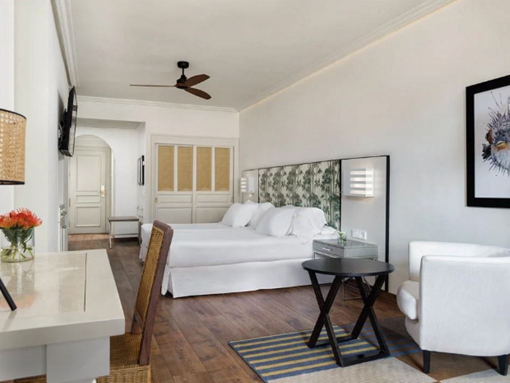 rooms-double-standard-room