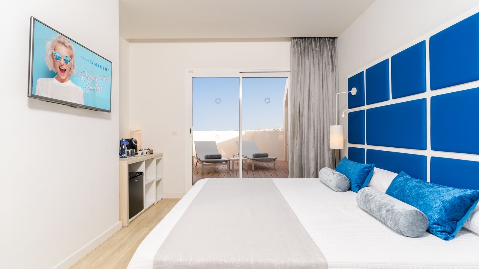 rooms-double-excellence-room-with-panoramic-view-and-side-sea-view-with-balcony-doble-excellence-vista-panoramica