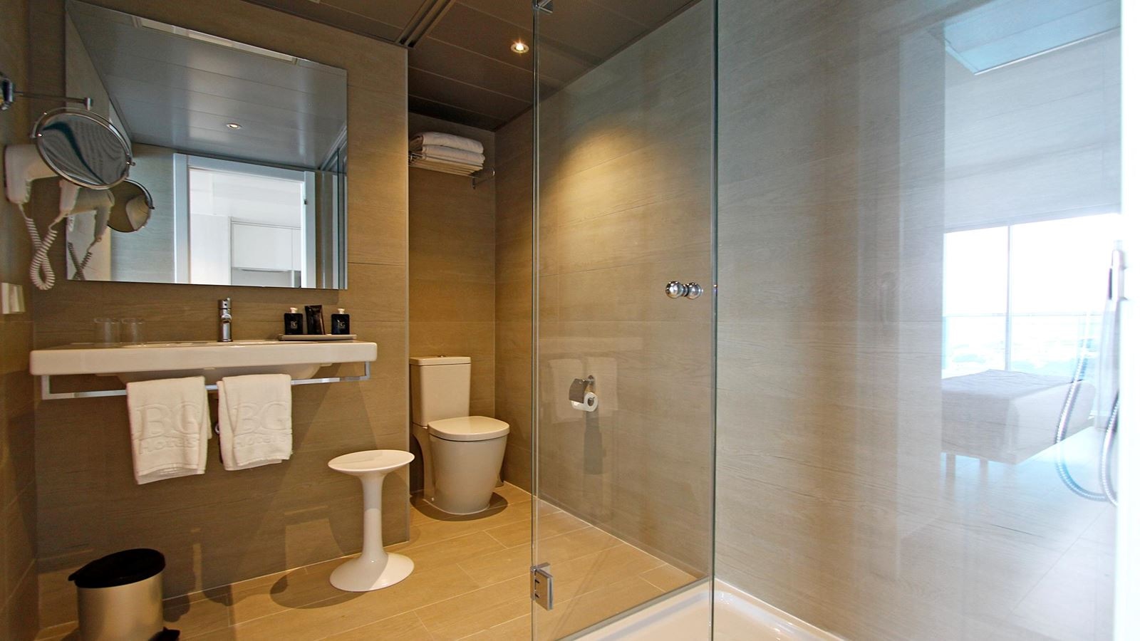 rooms-junior-suite