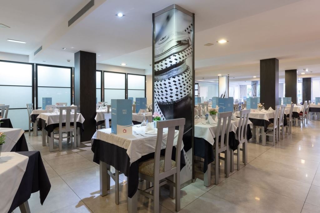 restaurants-restaurants