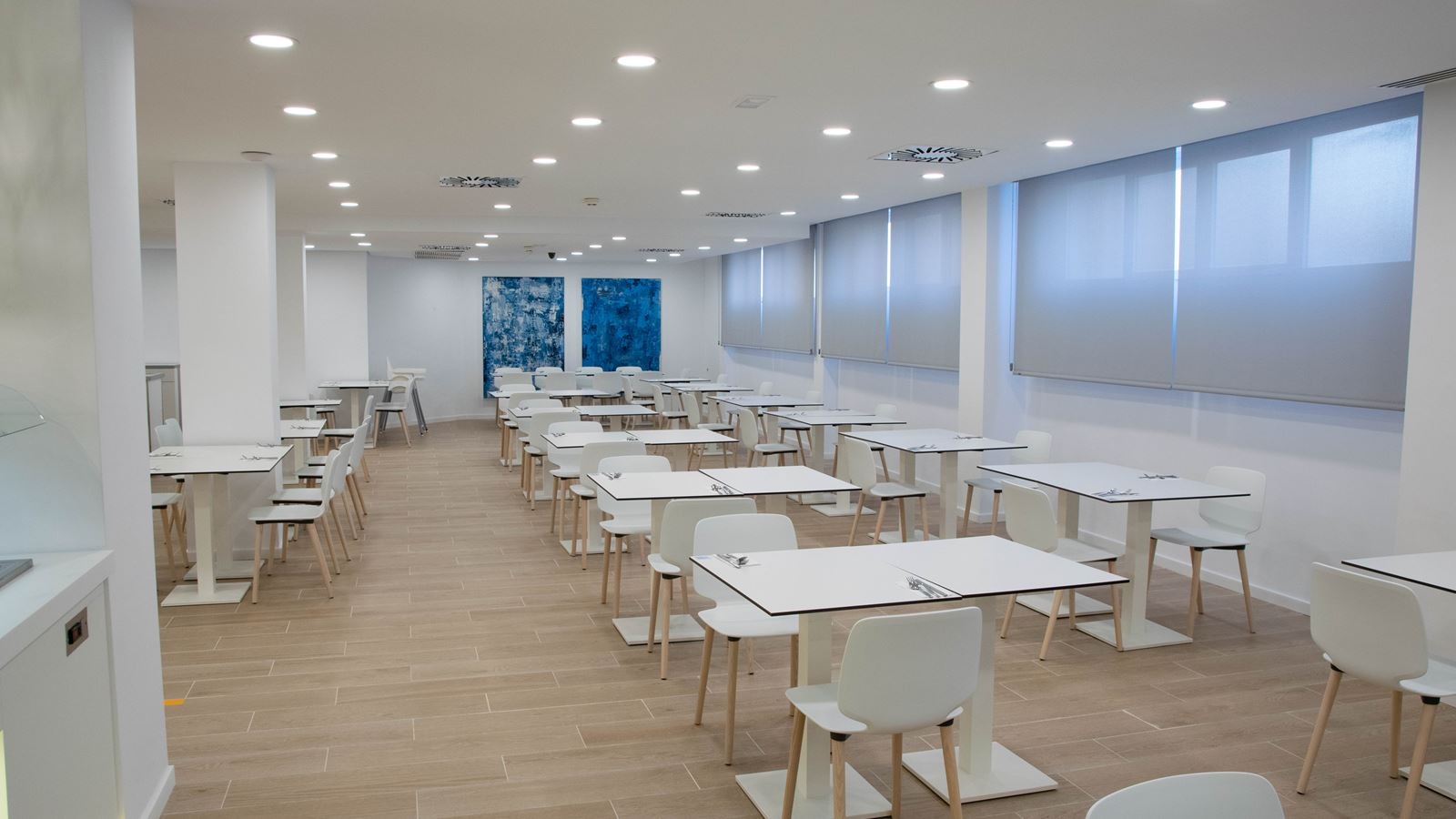 restaurants-restaurant