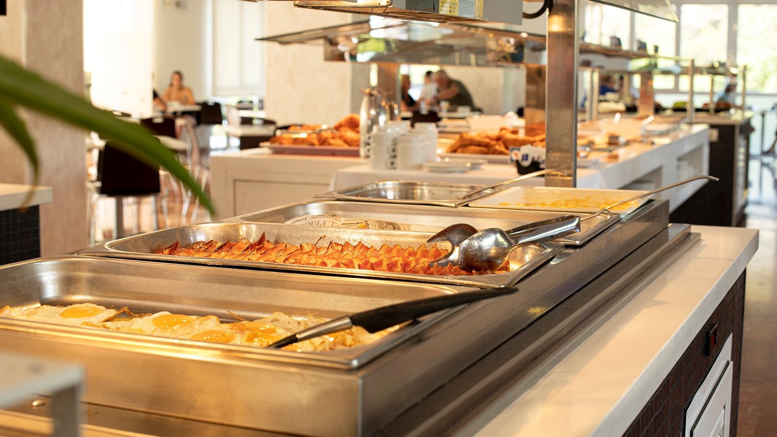 restaurants-restaurants