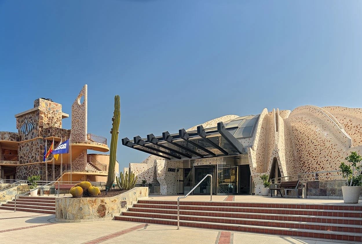 general-main-building