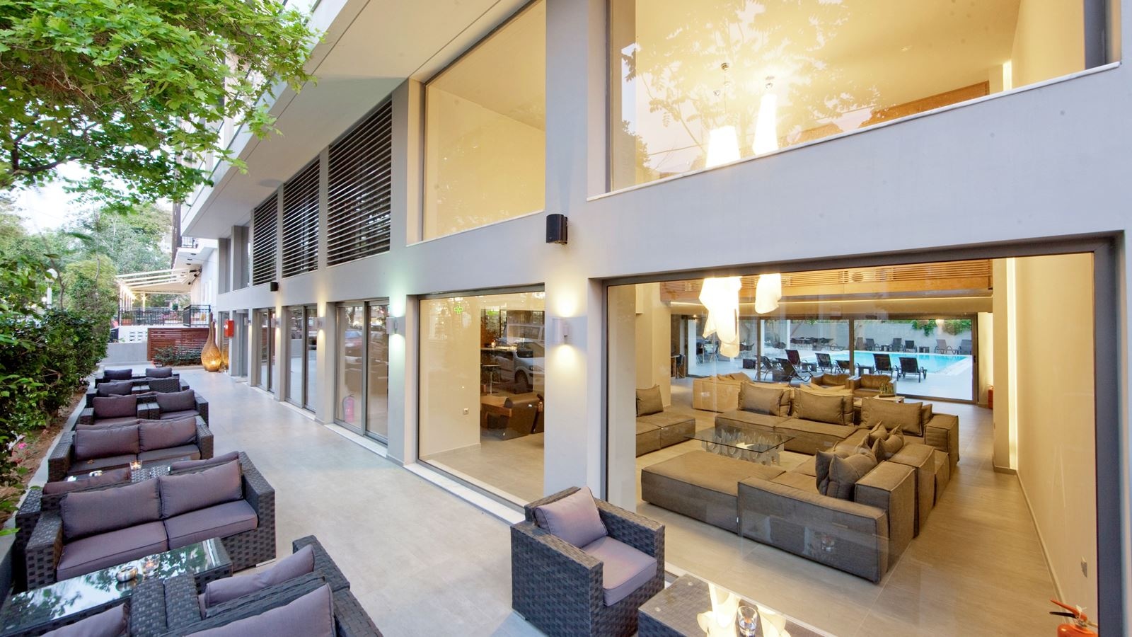 bars-oktober-lobby-bar