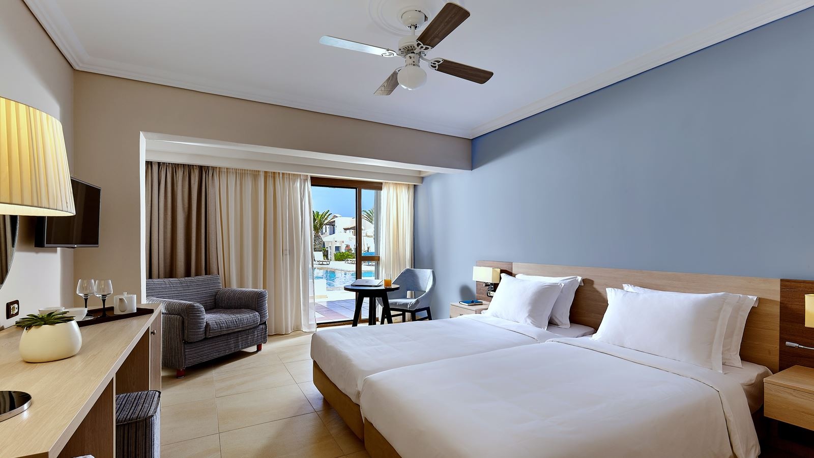 rooms-bungalow-singleuse-sharedpool