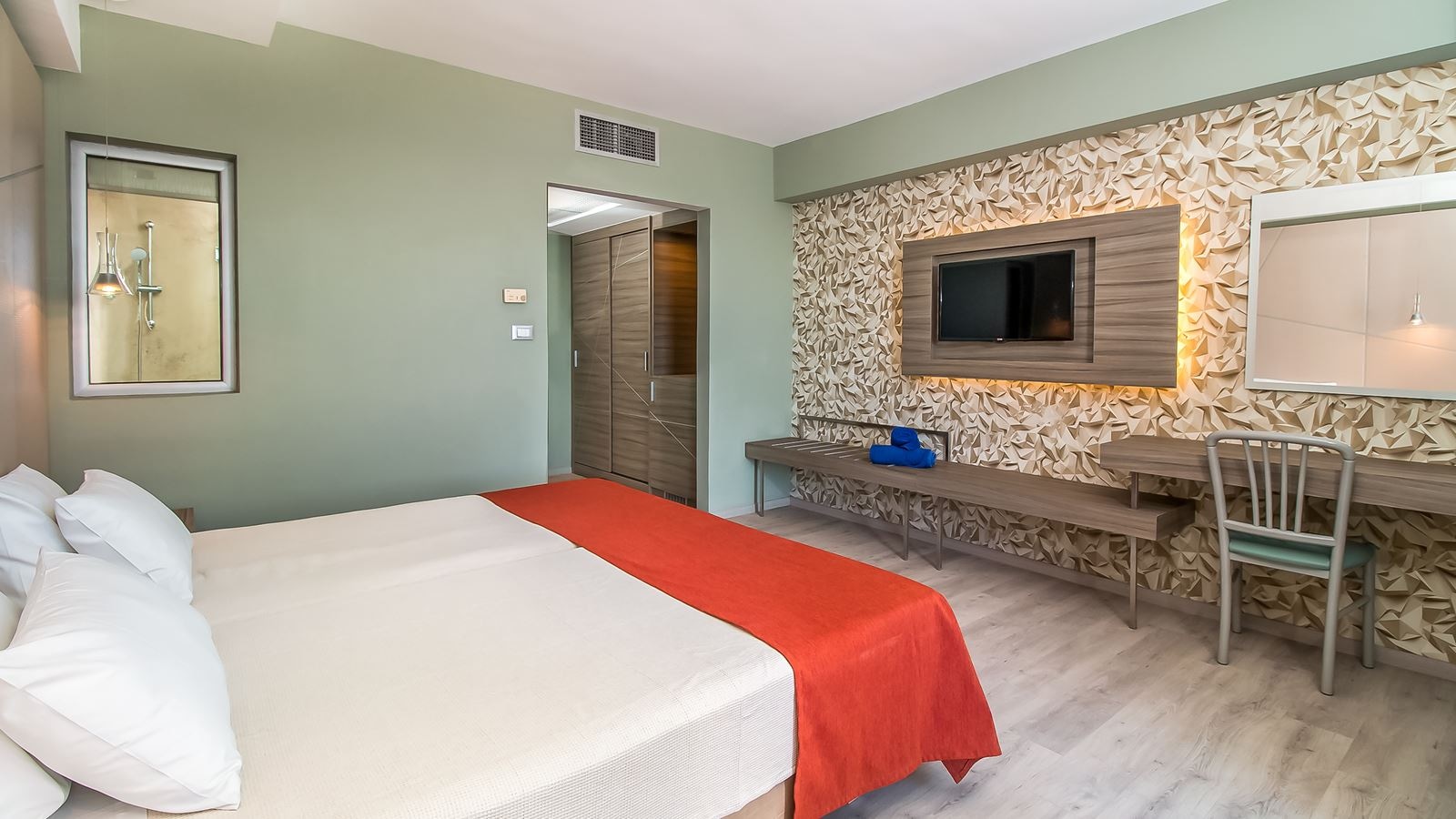 rooms-superior-mountain-view