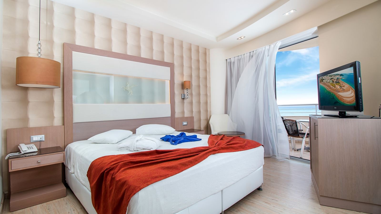 rooms-deluxe-sea-view
