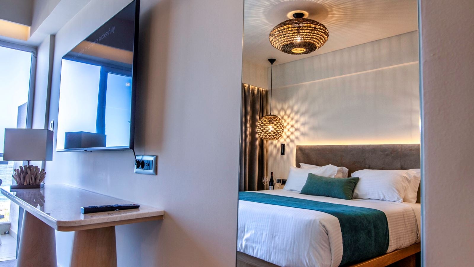 rooms-executive-mountain-view