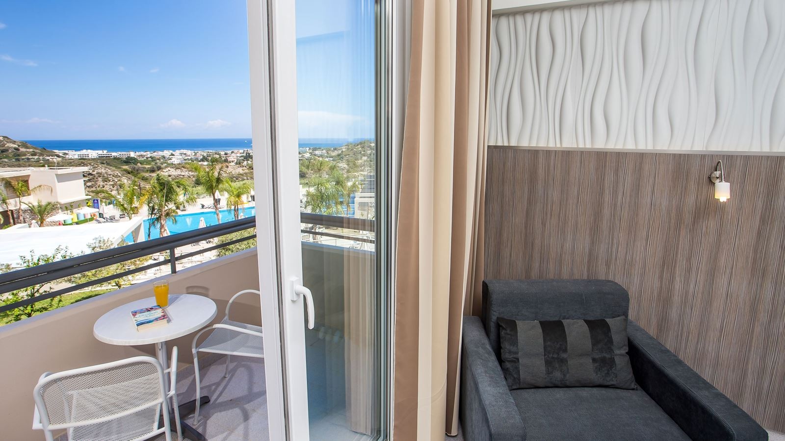 rooms-superior-room-garden-view