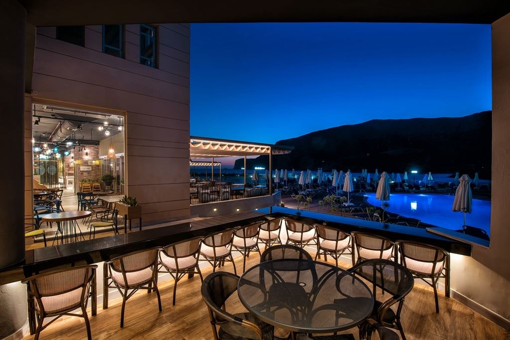 restaurants-f-all-day-restaurant