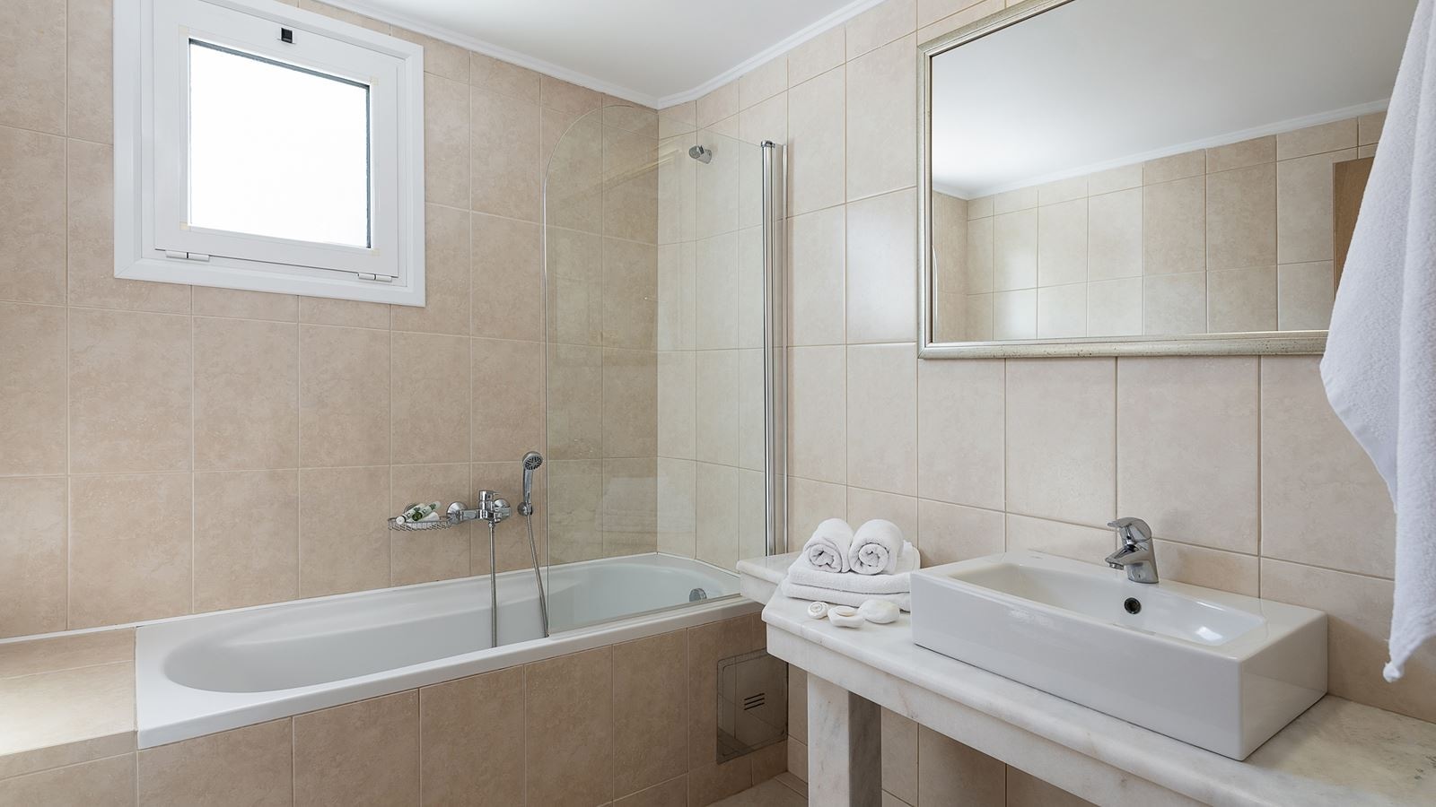 rooms-family-open-plan-room