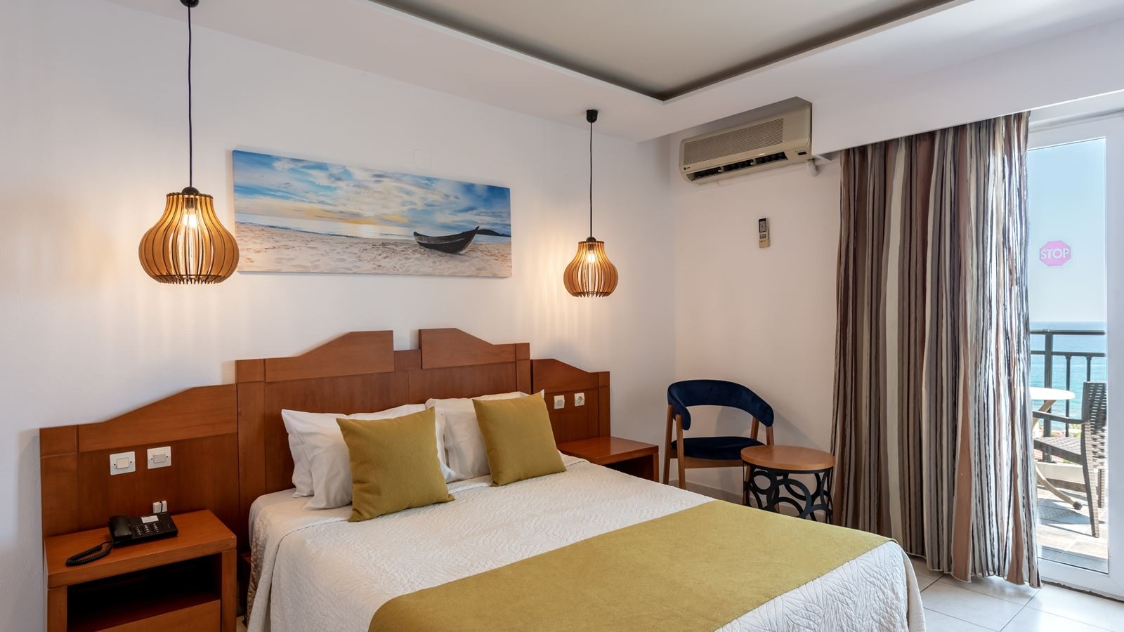 rooms-double-standard-room