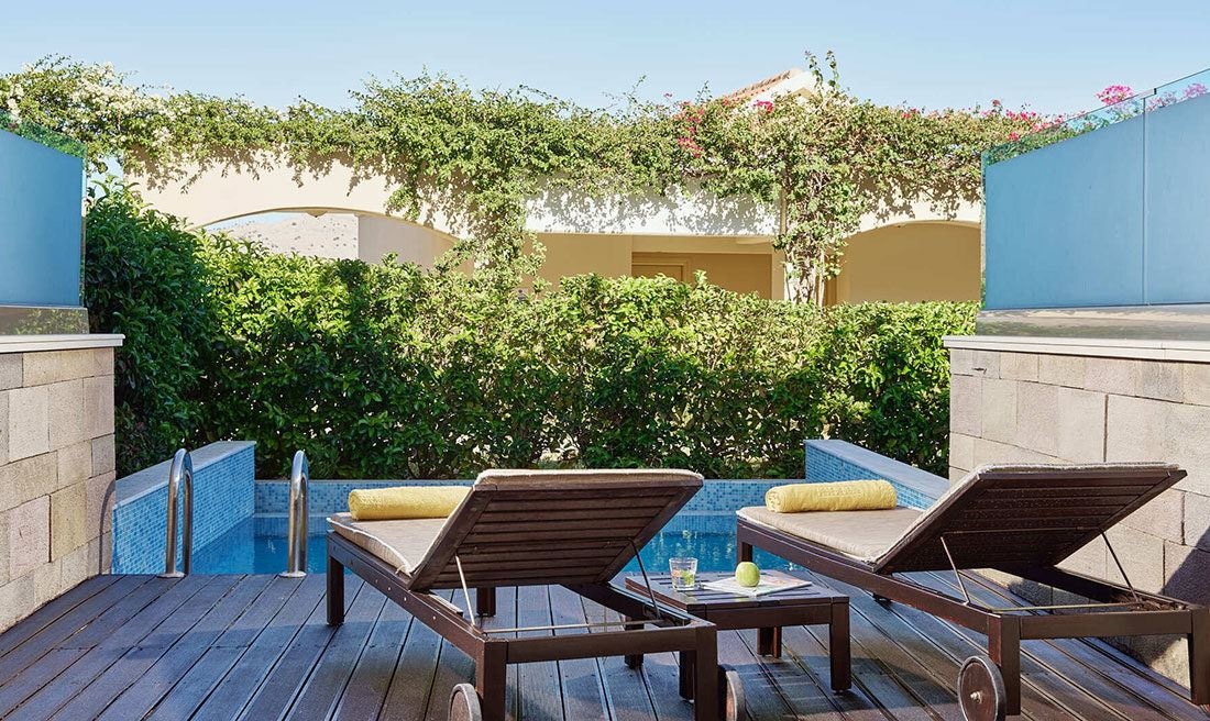 rooms-family-suite-private-pool-gv