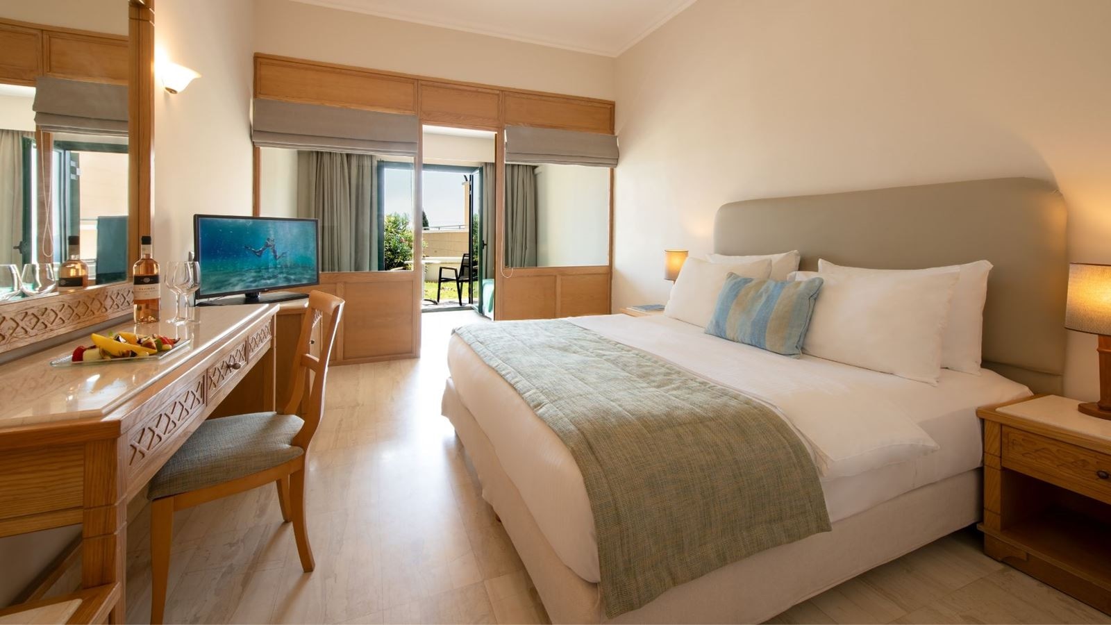 rooms-family-quintuple-garden-view-balcony-or-terrace