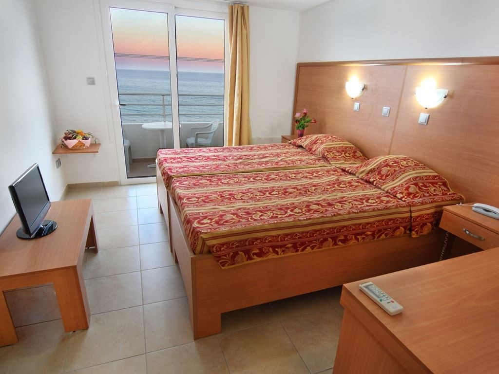 rooms-standard-double-sea-view