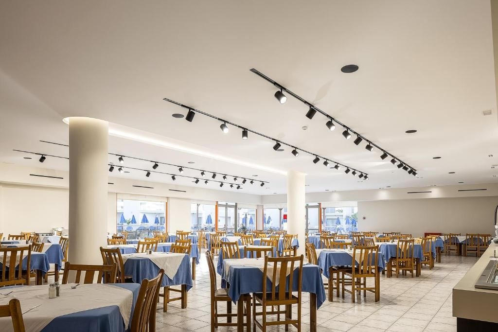 restaurants-main-restaurant