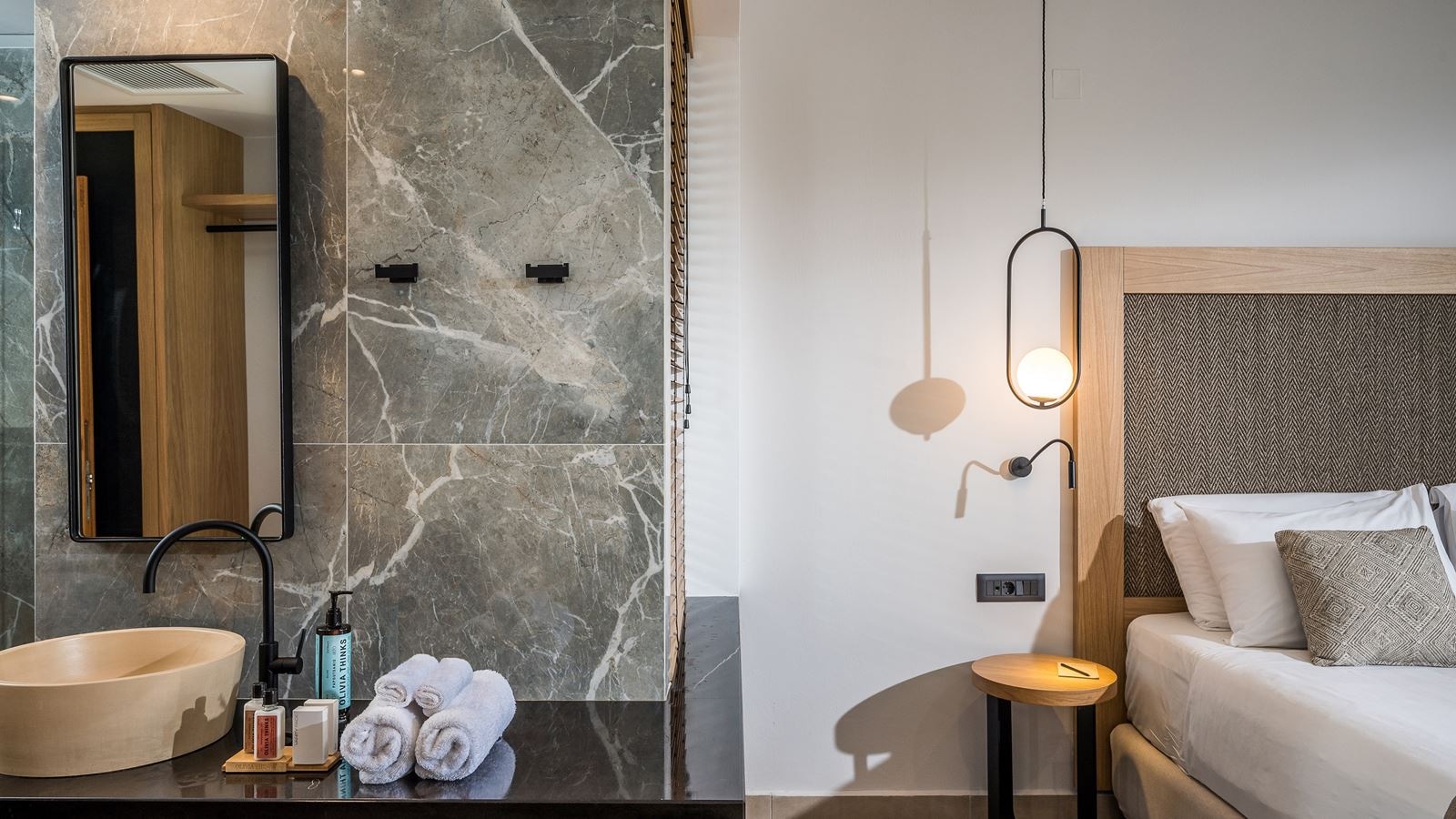 rooms-suite-private-pool