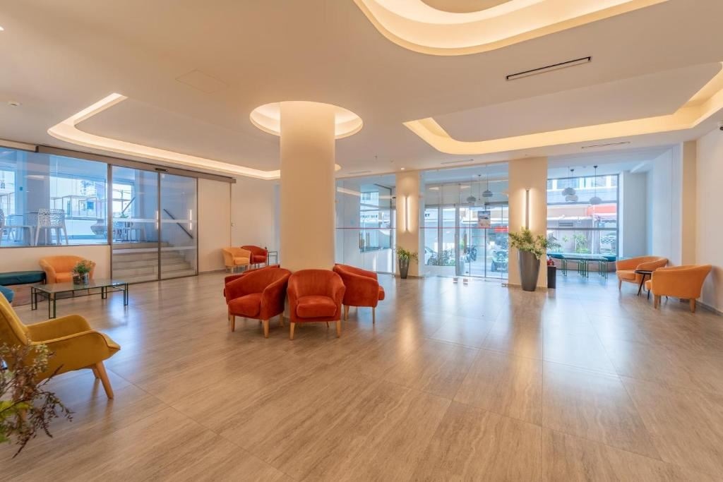 general-main-building