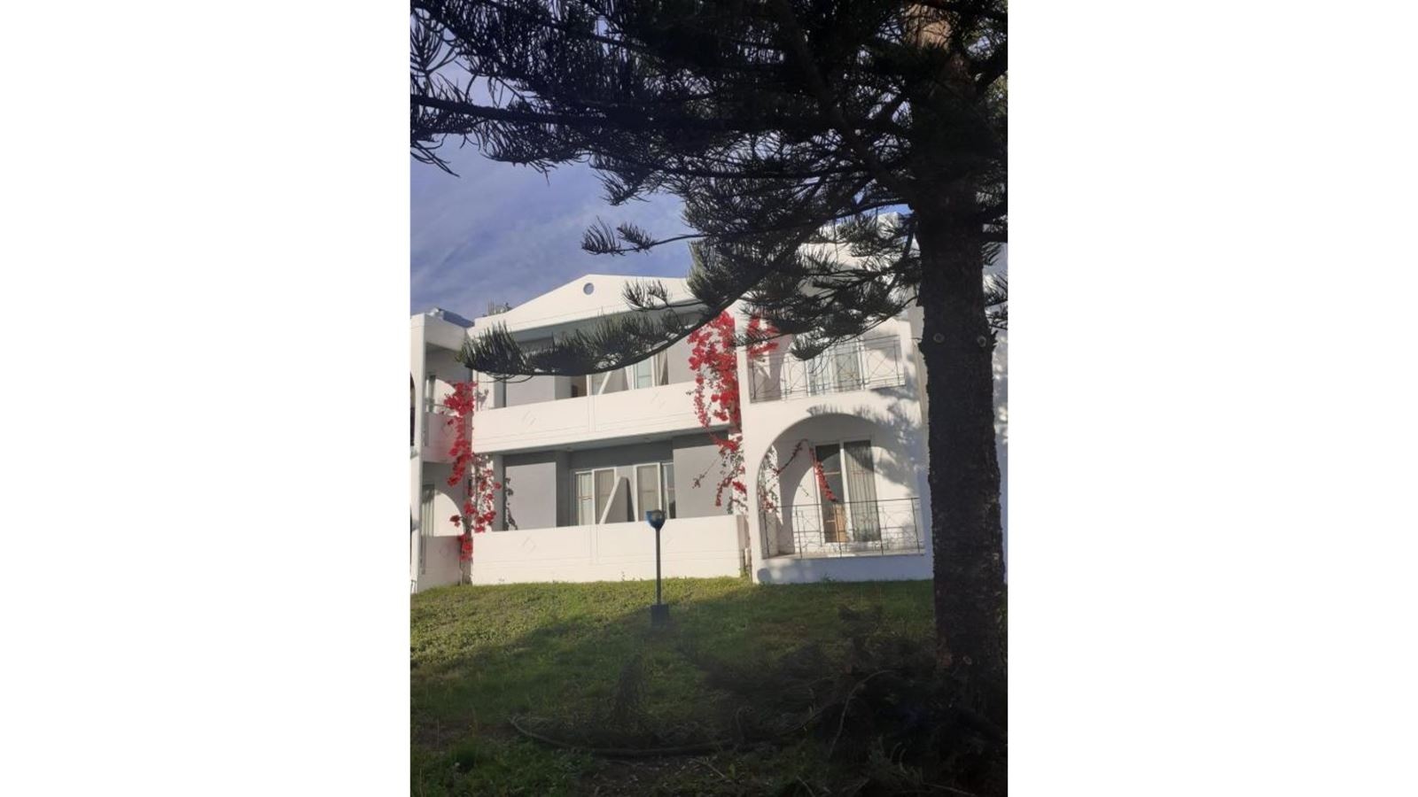 rooms-twin-or-double-standard-room-balcony-or-terrace