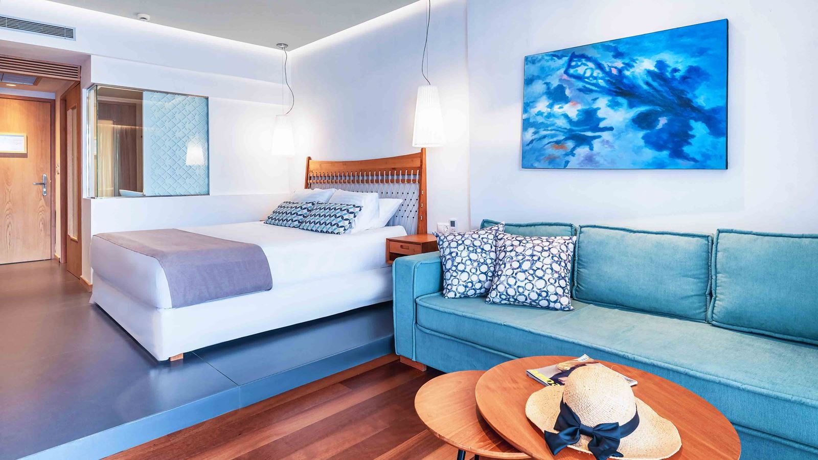 rooms-panoramic-comfort-suite-sea-view