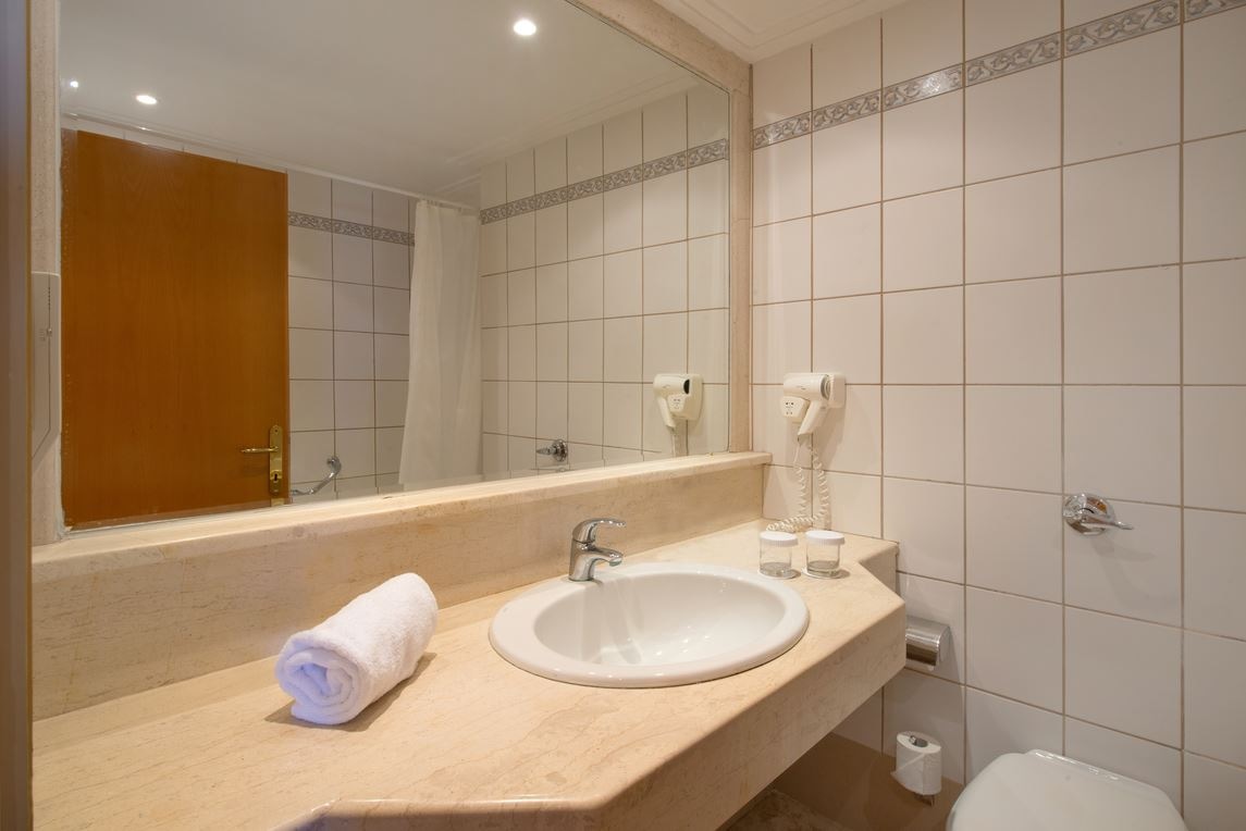 rooms-superior-suite-sea-view