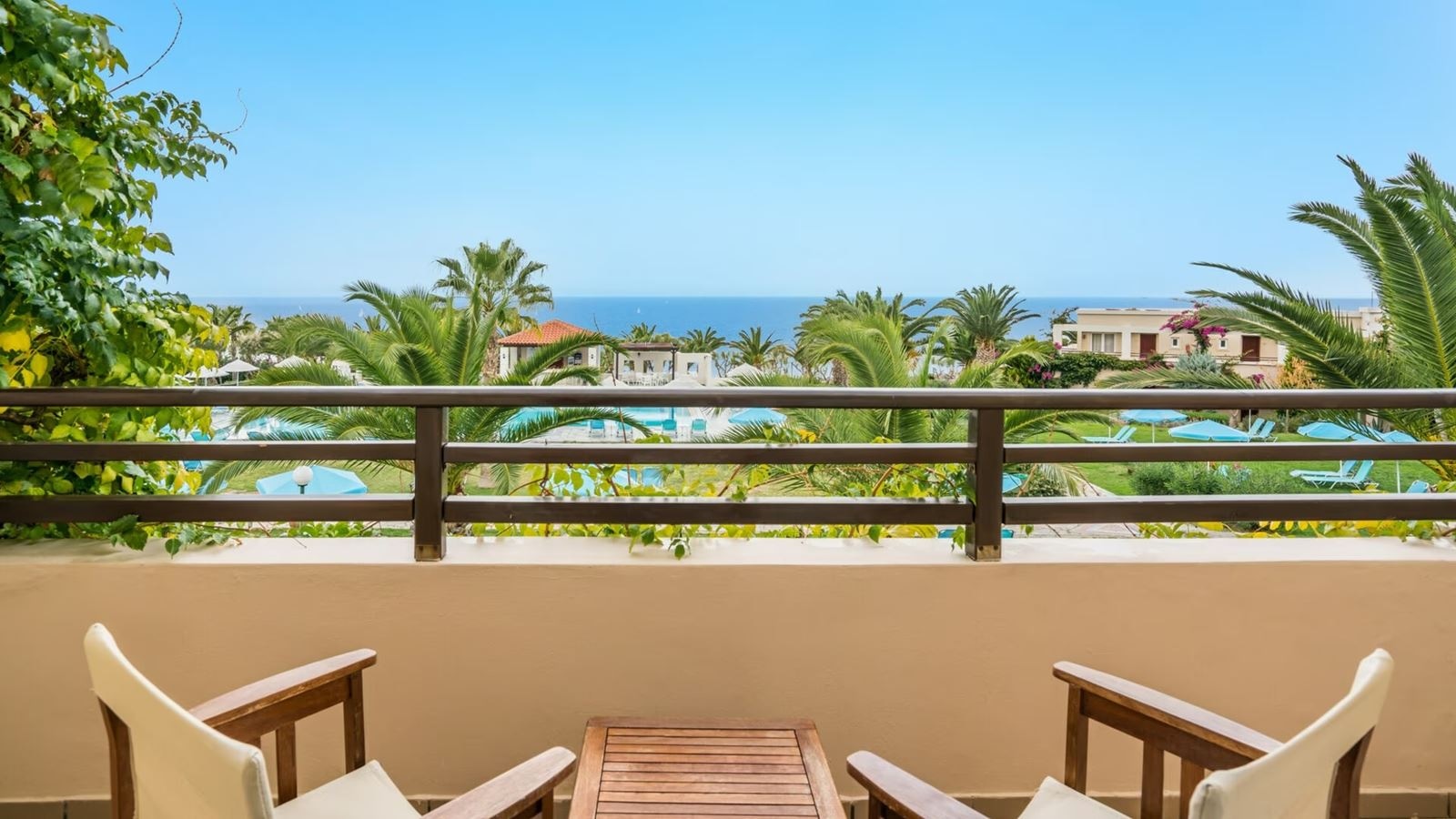 rooms-bungalow-superior-interconnecting