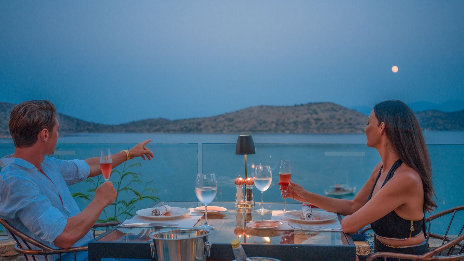 restaurants-poseidon-greek-creative-cuisine--fresh-fish