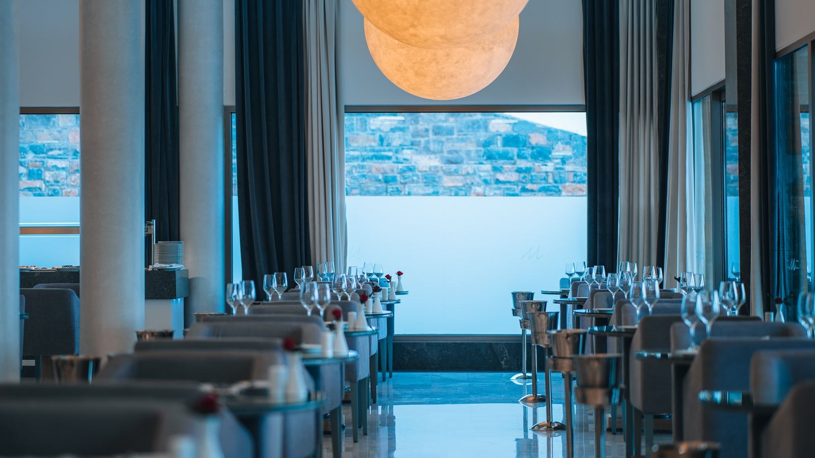 restaurants-athina-main-restaurant