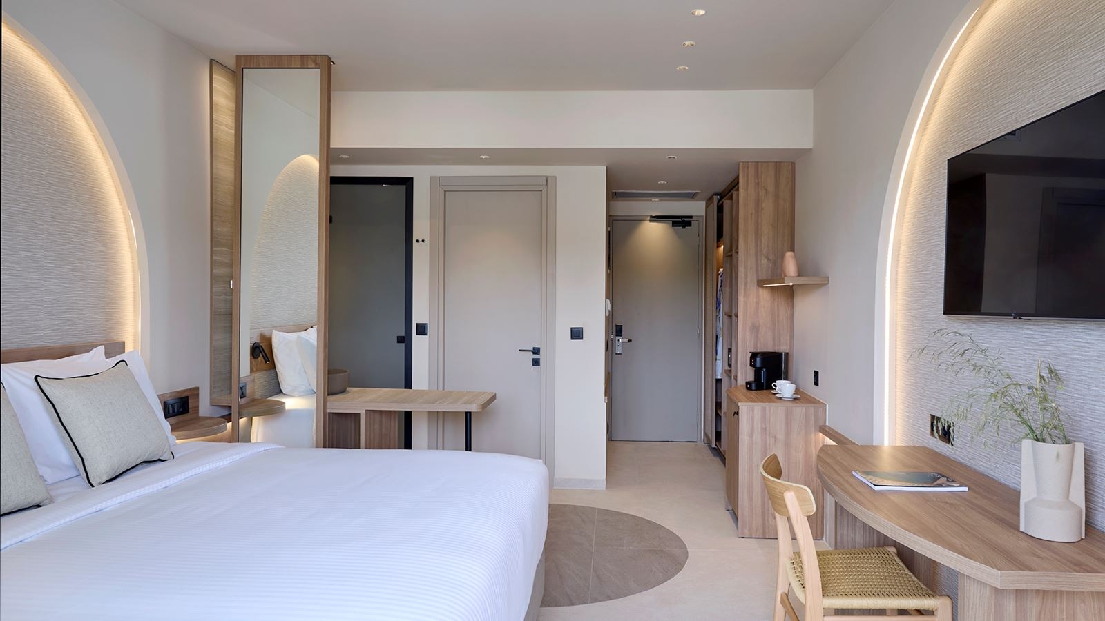 rooms-room-deluxe-gardenview-balcony-or-terrace