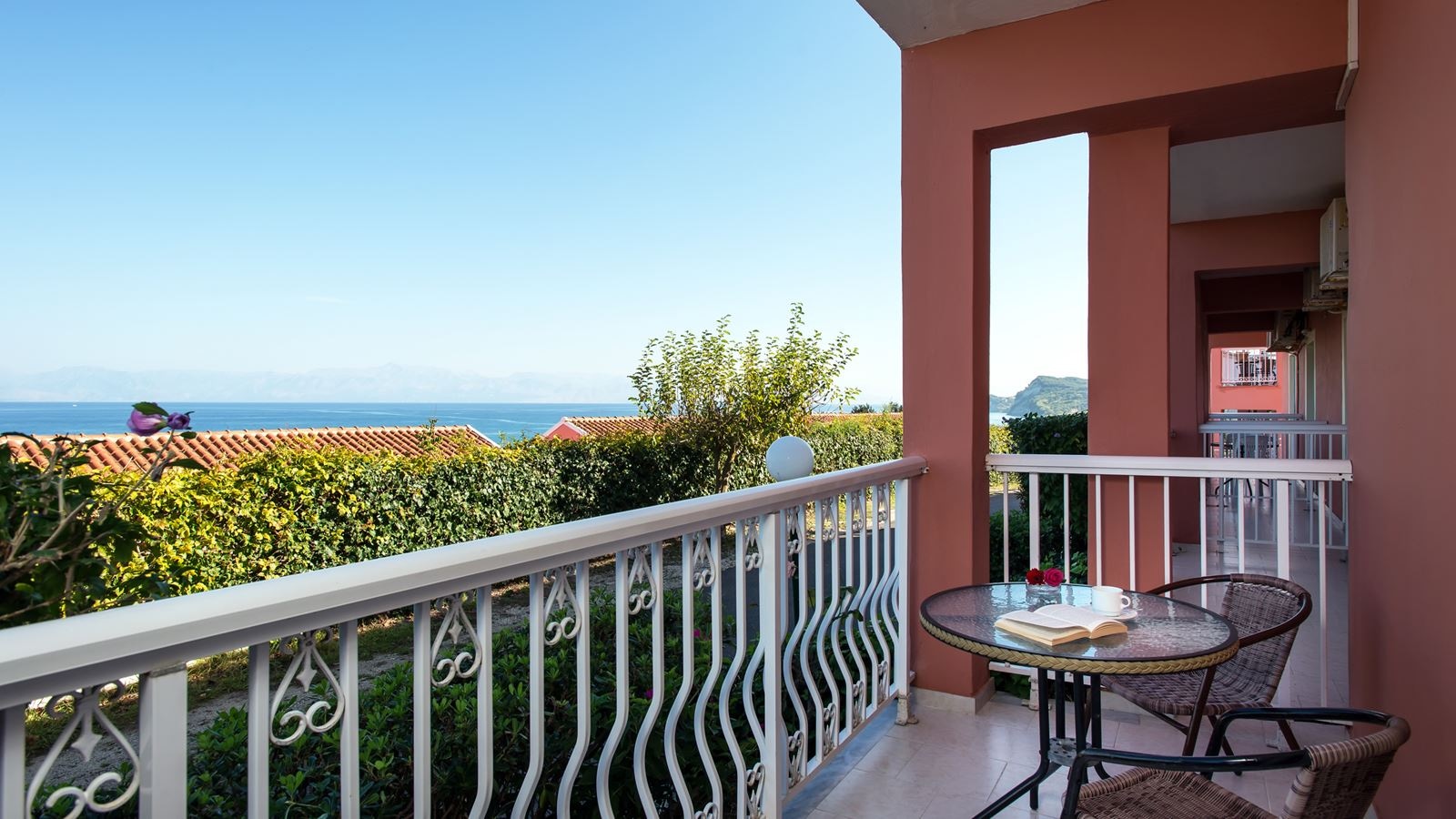 rooms-std-double-room