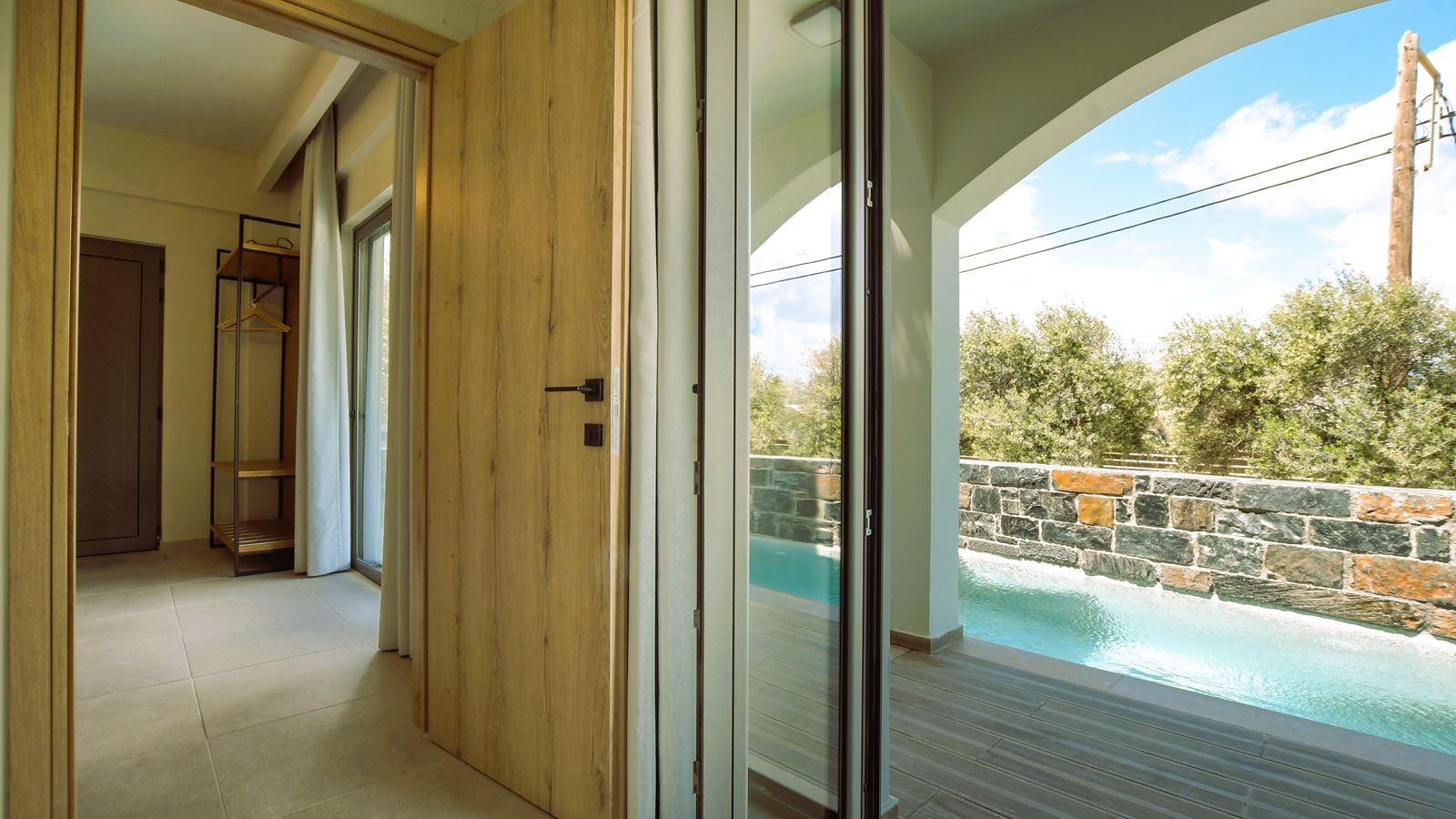 rooms-suite-private-pool