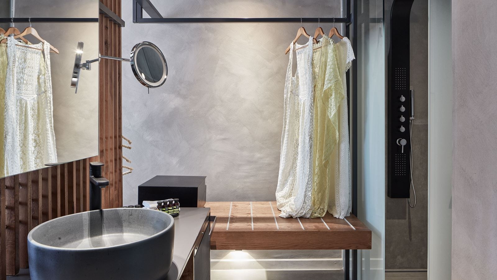 rooms-double-room-garden-level-with-outdoor-jetted-tub