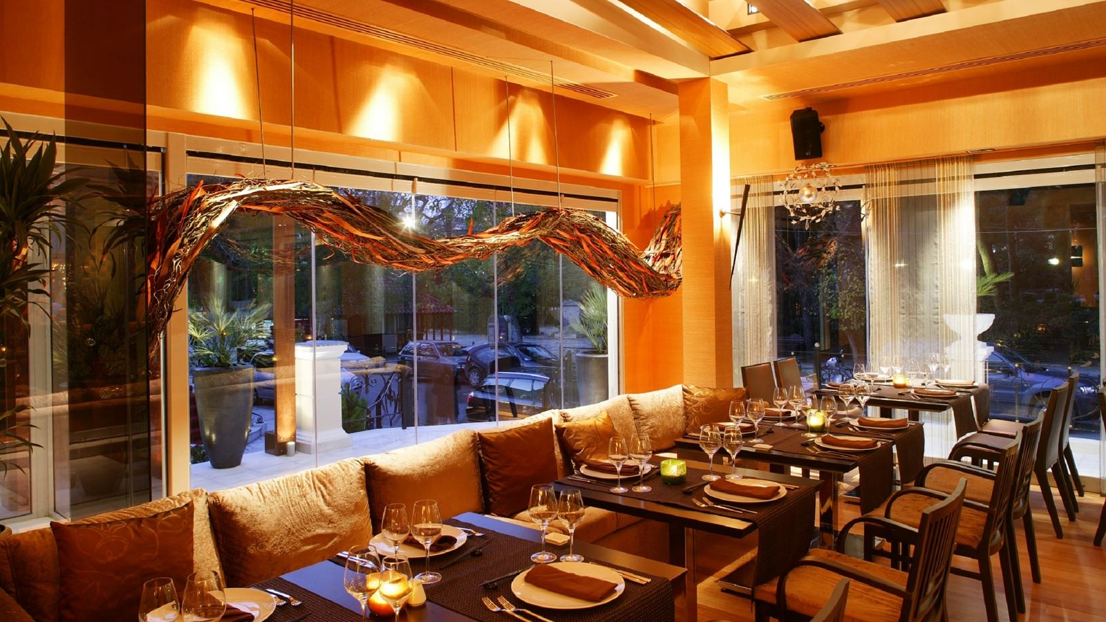 restaurants-restaurants