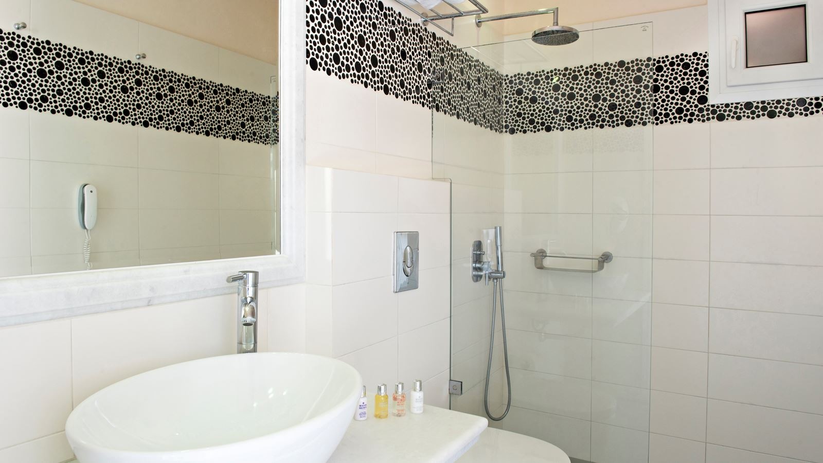 rooms-triple-standard