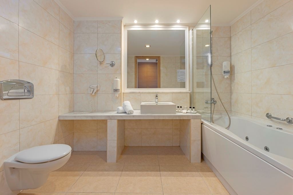 rooms-double-garden-view-with-balcony-or-terrace