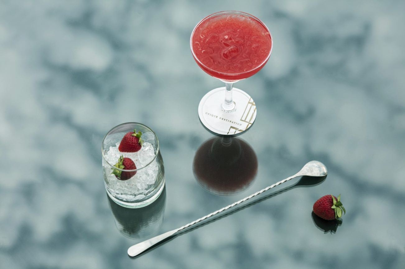 bars-theater-pool-bar