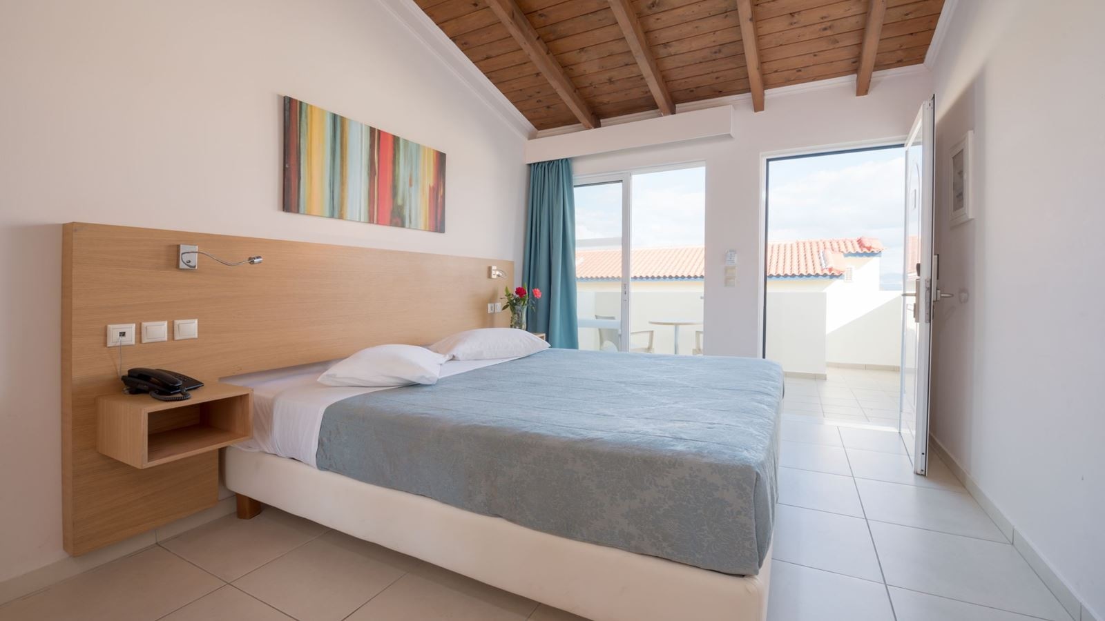 rooms-standard-double-room